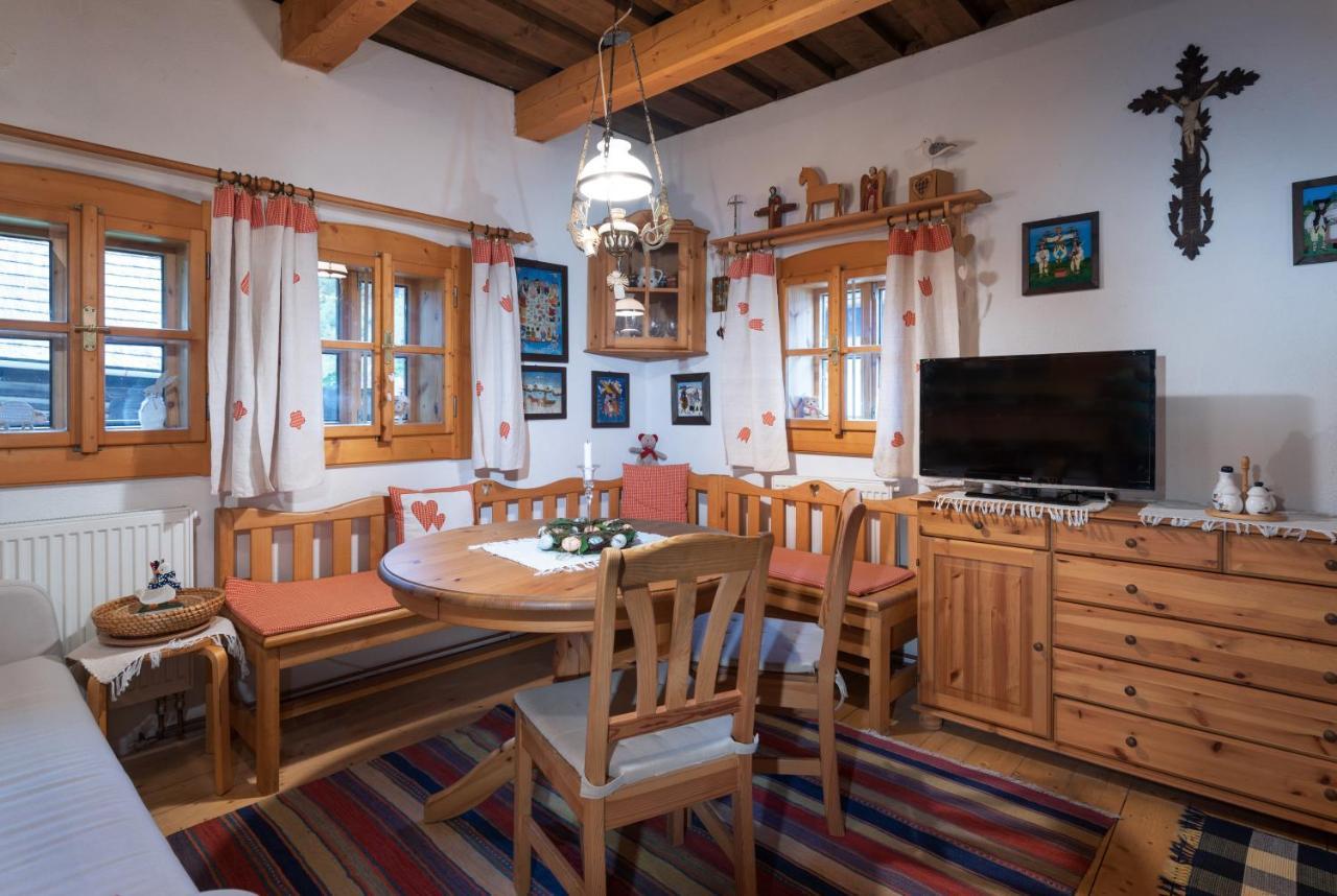 Traditional Cozy Bocanka Nizna Boca