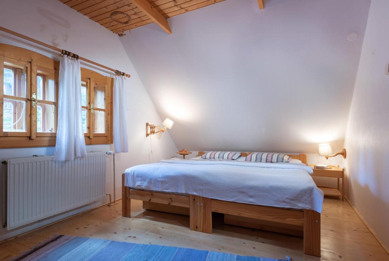 Traditional Cozy Bocanka